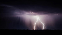 bouře lightning